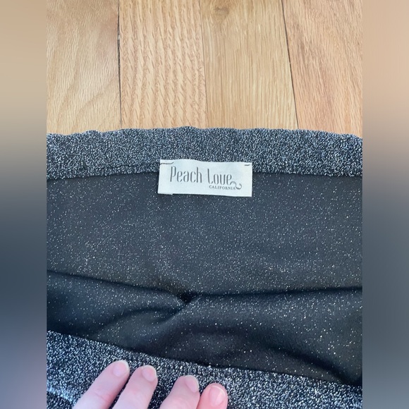 Metallic Mini skirt NWOT - Picture 3 of 4